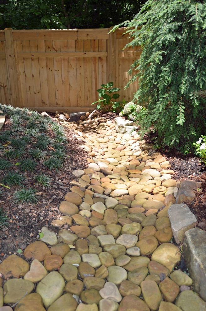 Outdoor Living by Landscape Studio - Photo 15