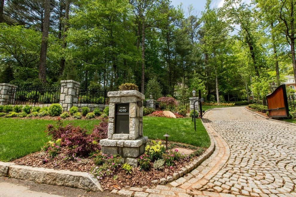 Curb Appeal by Landscape Studio - Photo 10