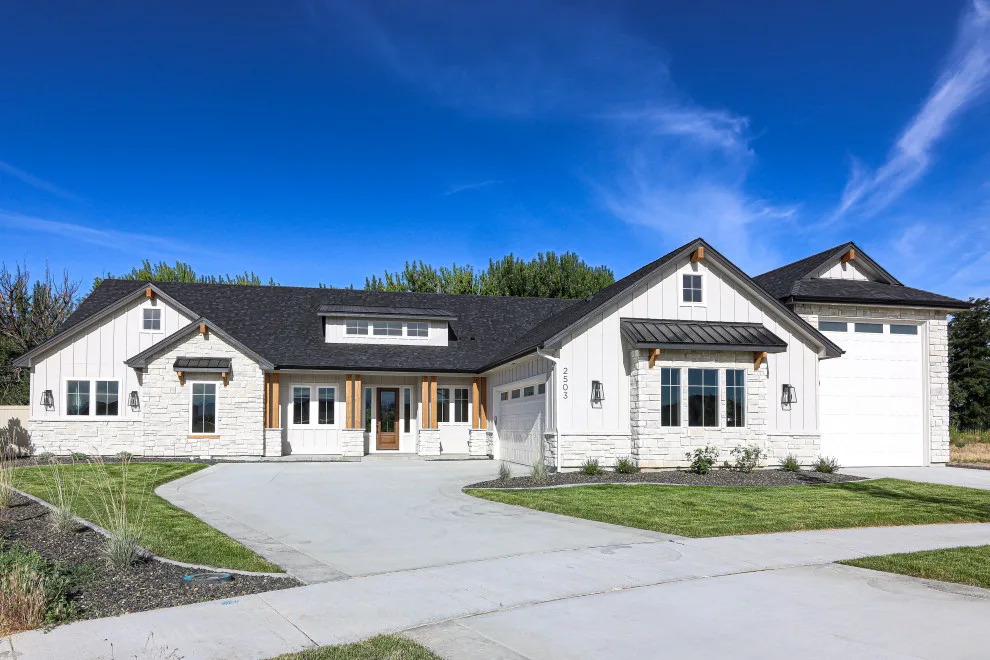Patterson - Stags Crossing August 1 by Highland Homes LLC - Photo 13