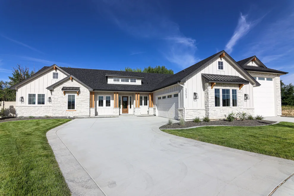 Patterson - Stags Crossing August 1 by Highland Homes LLC - Photo 9