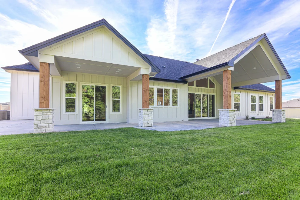 Patterson - Stags Crossing August 1 by Highland Homes LLC - Photo 7