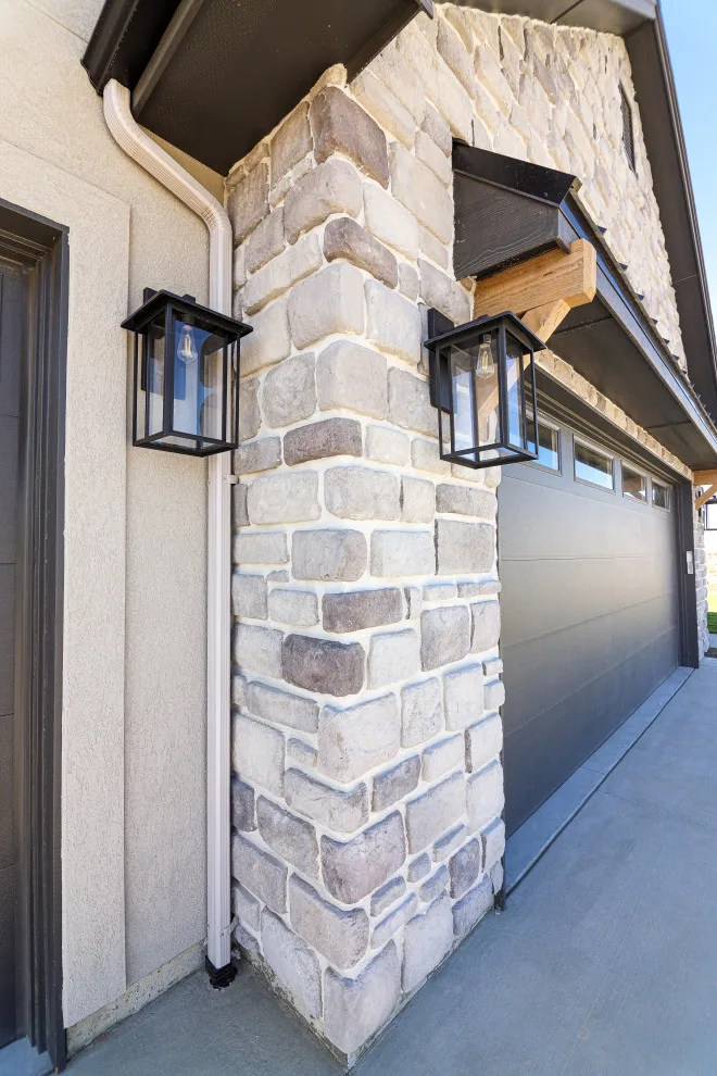 Patterson - Stags Crossing 28/1 by Highland Homes LLC - Photo 5