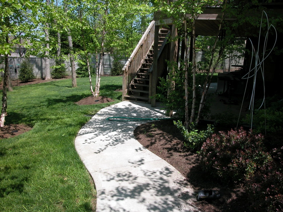 Shade Garden in Town by Landscape Workshop - Photo 9