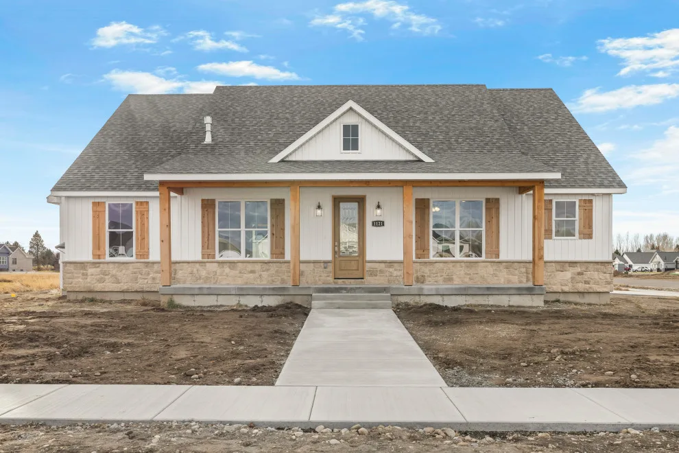 Blue Thistle Homes And Design - Photo 7
