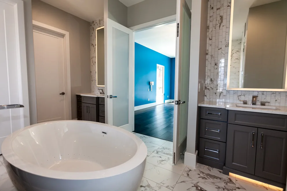 Prize-Winning Contemporary Custom Residence by Hibbs Luxury Homes - St Louis, MO - Photo 14