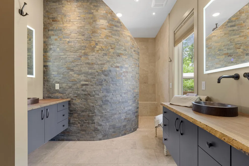 Petra Location by CHL Contractors Inc. - Photo 11