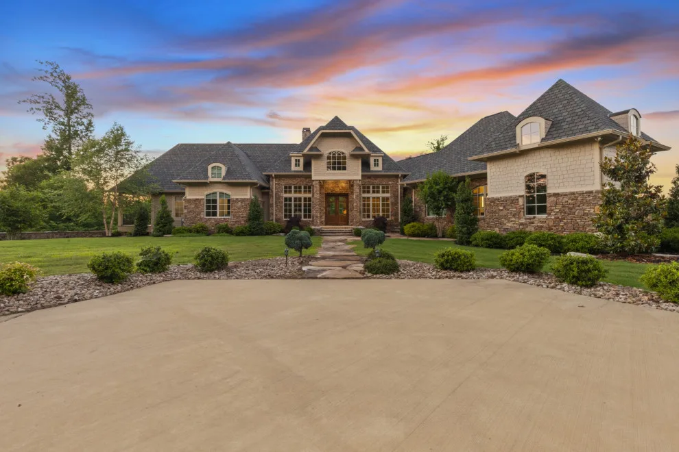 Petra Location by CHL Contractors Inc. - Photo 34