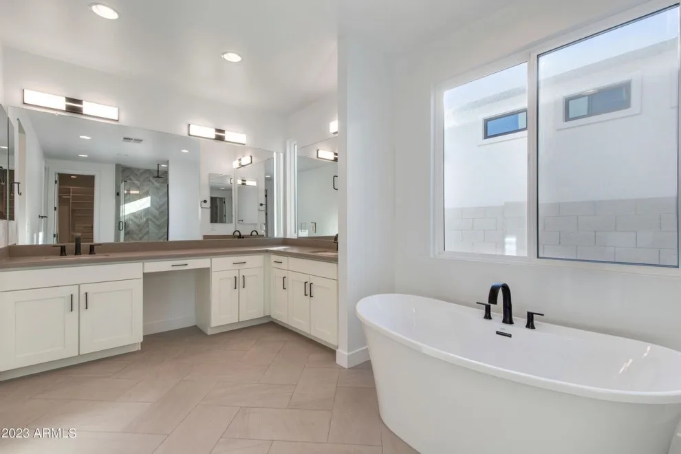 5 Bedroom, 5 Bath in Phoenix, AZ by GBC Homes - Photo 11