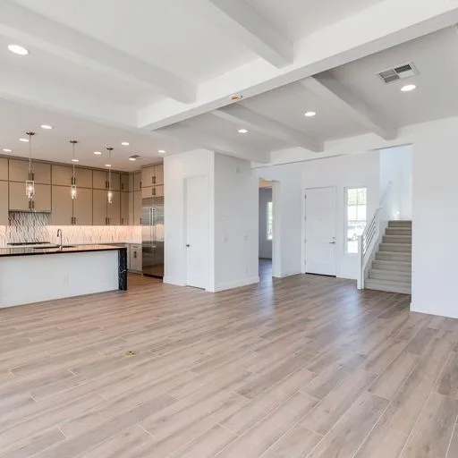 Custom 5-Bedroom, 4-Bath Home in Phoenix, AZ by GBC Homes - Photo 32