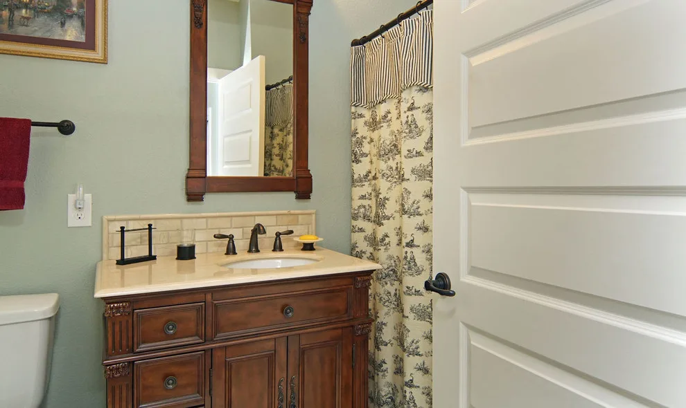Pine Forest Residence by Mike Blake Custom Homes - Photo 16