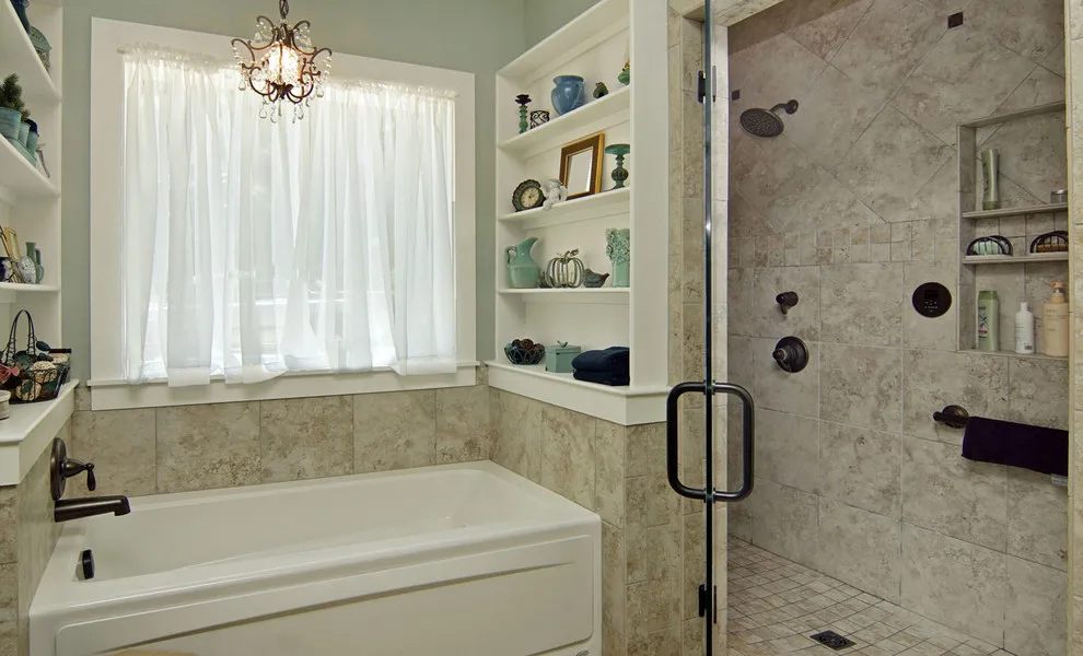 Pine Forest Residence by Mike Blake Custom Homes - Photo 19