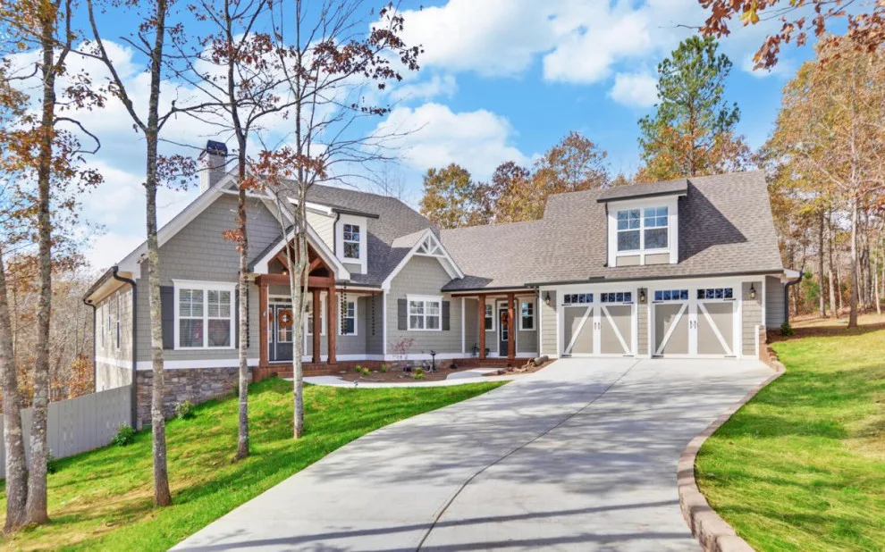 Project DG1015 Plan by Southernwood Homes - Photo 25