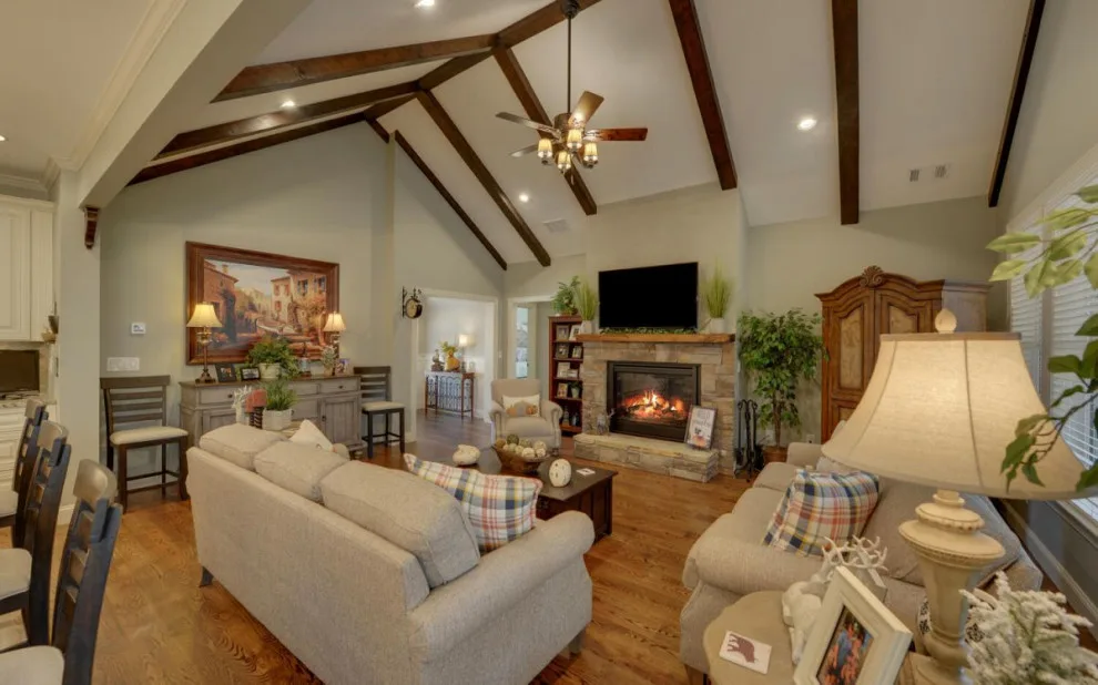 Project DG1015 Plan by Southernwood Homes - Photo 2