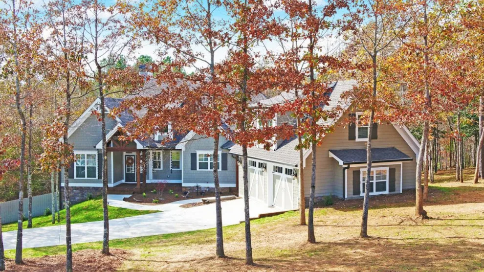 Project DG1015 Plan by Southernwood Homes - Photo 68