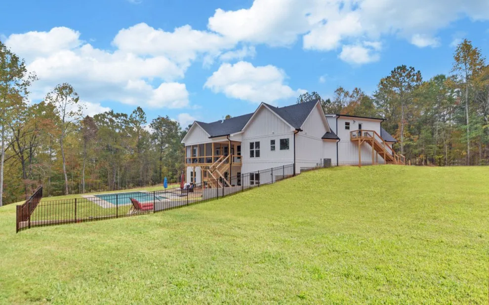 Project DG1030 Plan by Southernwood Homes - Photo 37