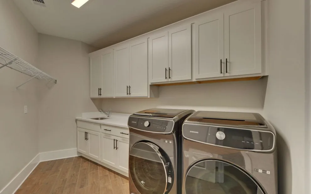 Project DG1030 Plan by Southernwood Homes - Photo 17