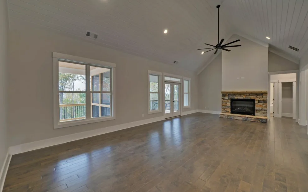 Project DG1030 Plan by Southernwood Homes - Photo 3