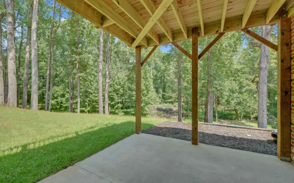 Project SW1040 Plan by Southernwood Homes - Photo 6