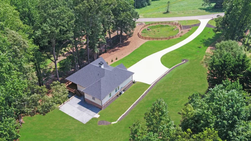 Project SW1040 Plan by Southernwood Homes - Photo 10