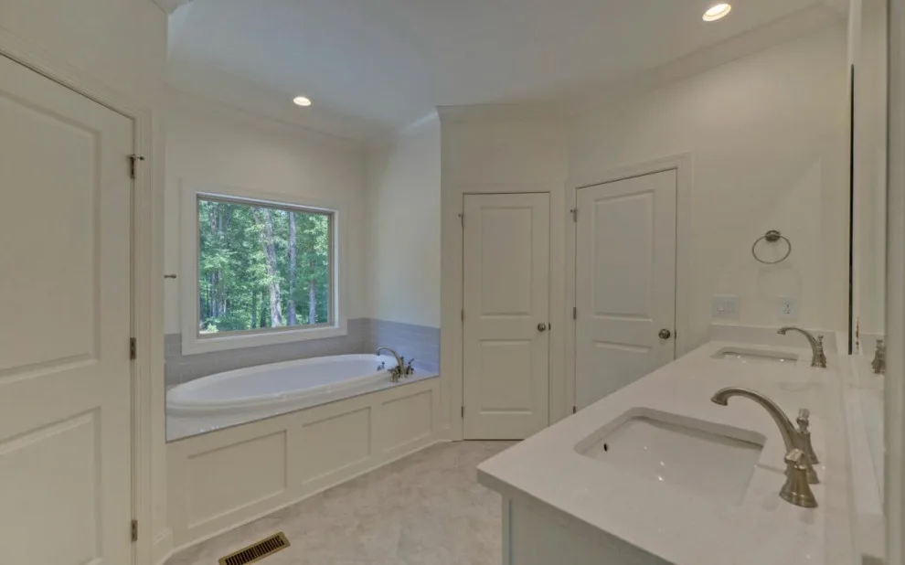 Project SW1040 Plan by Southernwood Homes - Photo 13