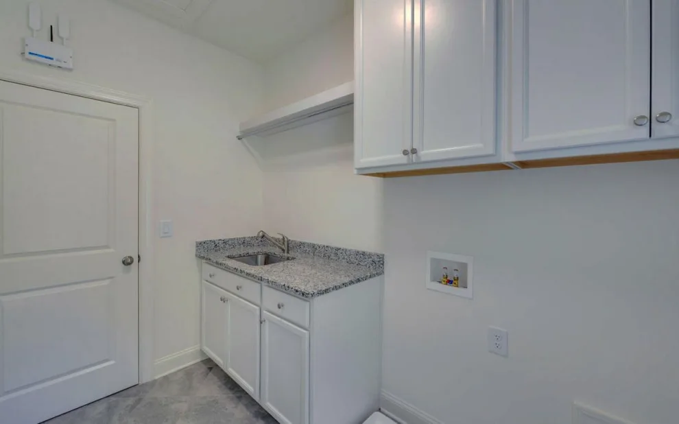 Project SW1040 Plan by Southernwood Homes - Photo 34