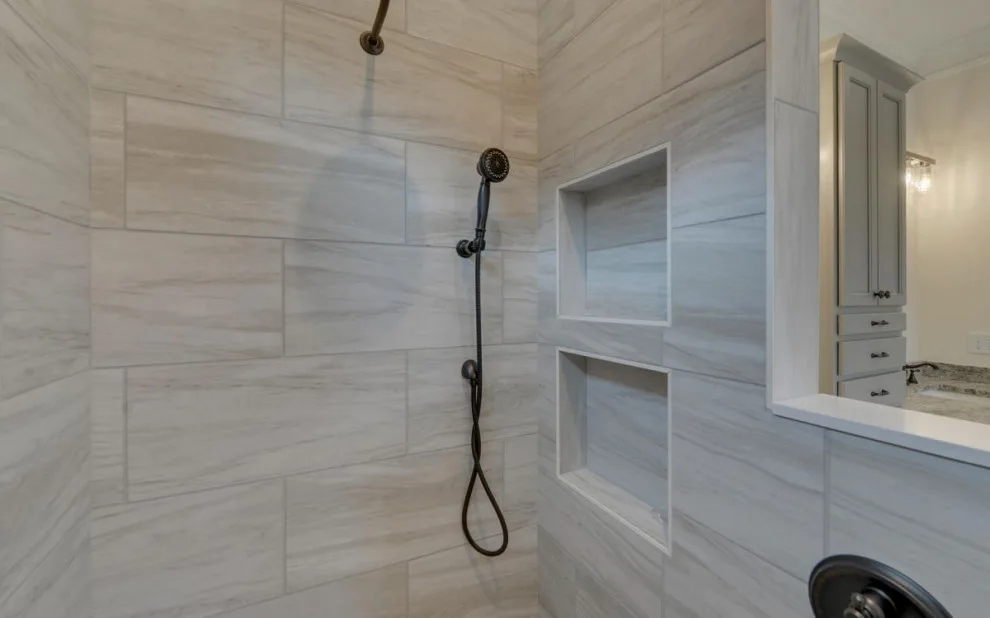 Project SW1041 Plan by Southernwood Homes - Photo 9