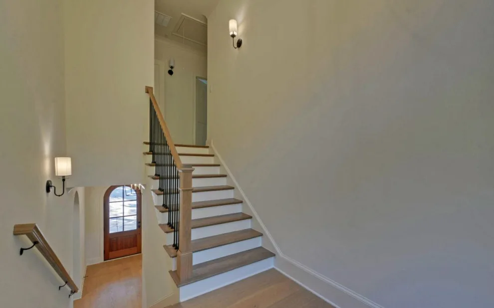 Project SW1042 Plan by Southernwood Homes - Photo 32