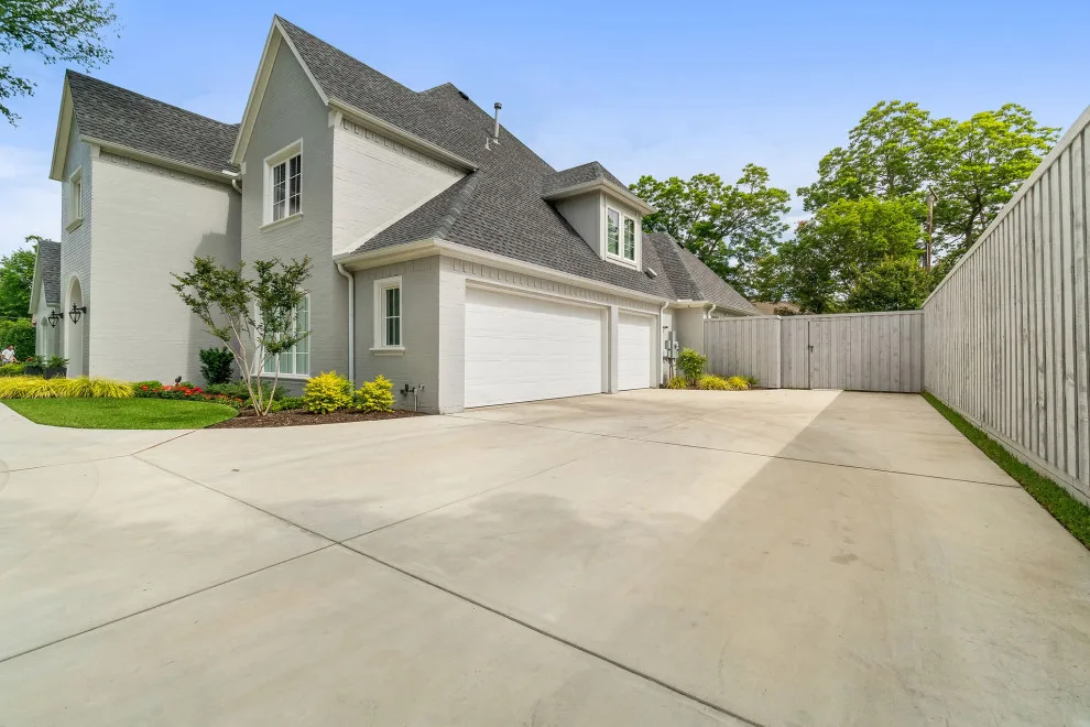 Preston Hollow Classic by Canterbury Custom Homes LLC - Photo 4