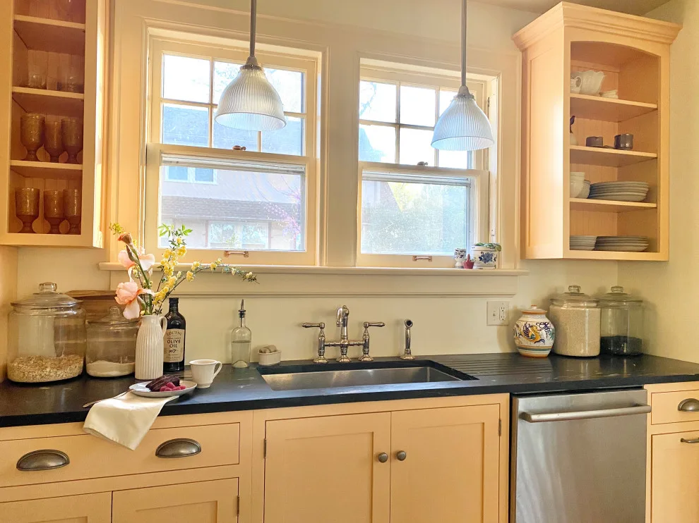 Dutch Colonial Complete Home Renovation by Kyle Build - Photo 4