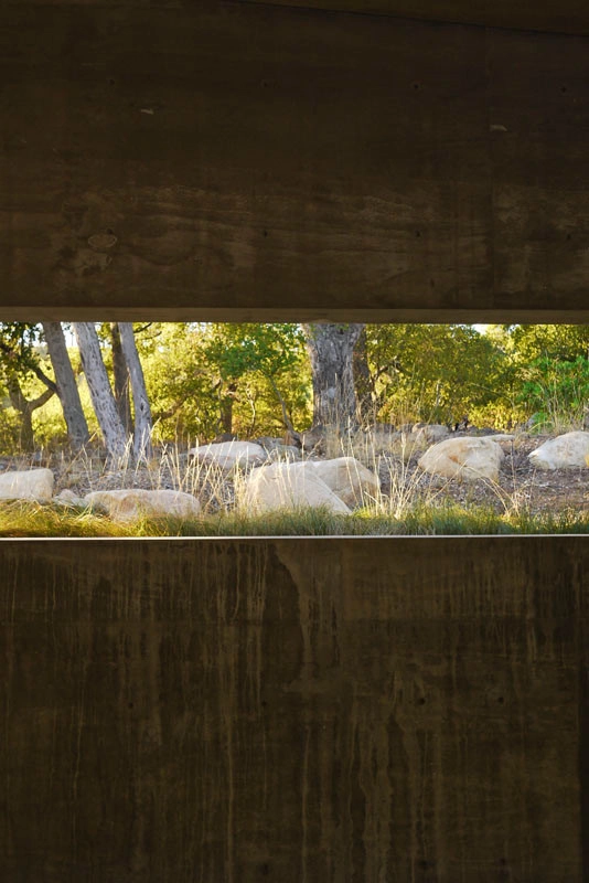 Toro Canyon by Lane Goodkind Landscape Architect - Photo 7