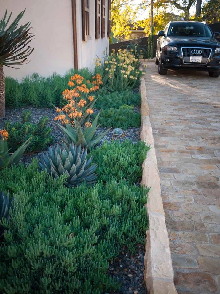 Riviera Classic by Lane Goodkind Landscape Architect - Photo 6