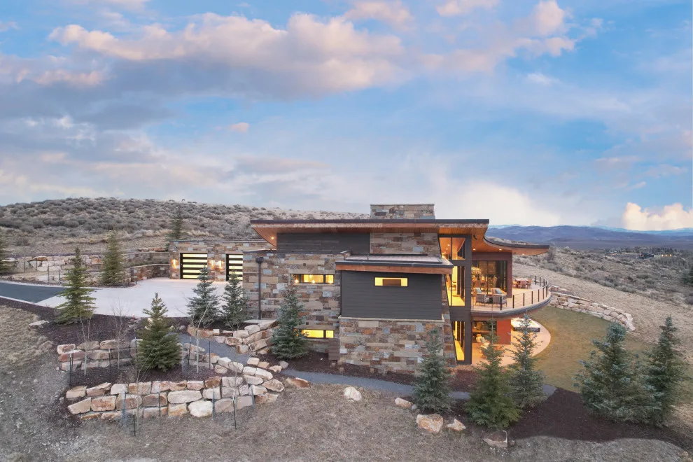 Promontory 49 Home by Douglas Knight Construction - Photo 15