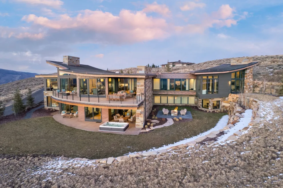 Promontory 49 Home by Douglas Knight Construction - Photo 9