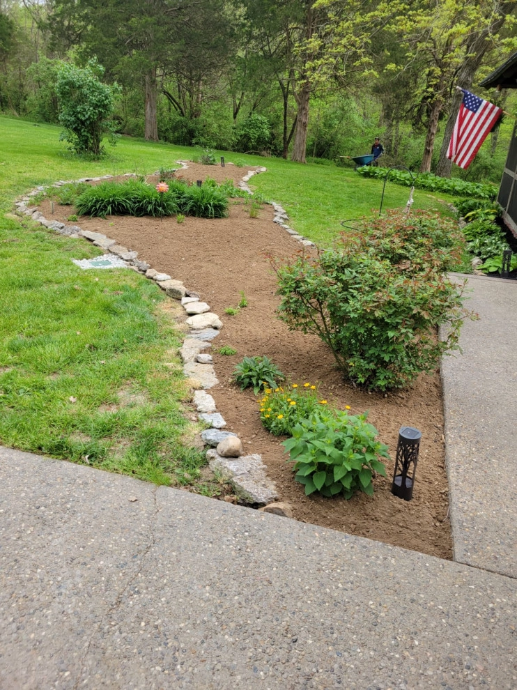 Alberto Alavez Professional Lawn Services LLC 16 by Alberto Alavez Professional Lawn Services LLC - Photo 5
