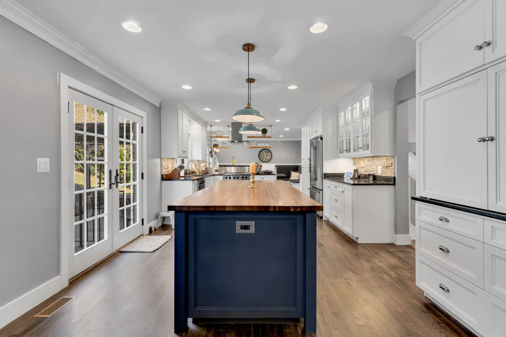 Contemporary Artisans Remodeling in Annandale Virginia by Horizon Building - Photo 17