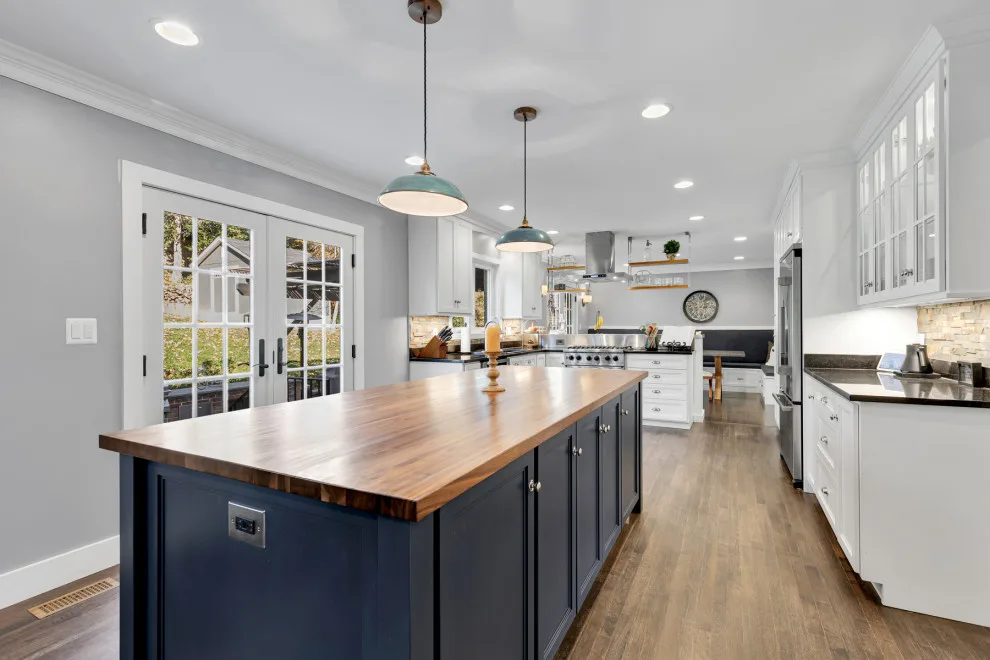 Contemporary Artisans Remodeling in Annandale Virginia by Horizon Building - Photo 5