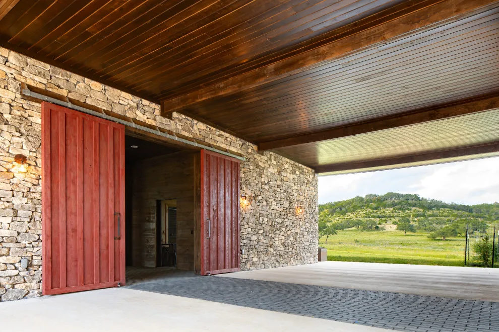DeSilva Ranch by Blue Horse Building & Design - Photo 6