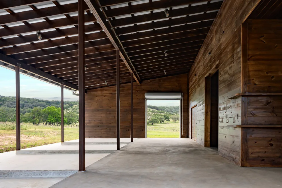 DeSilva Ranch by Blue Horse Building & Design - Photo 10