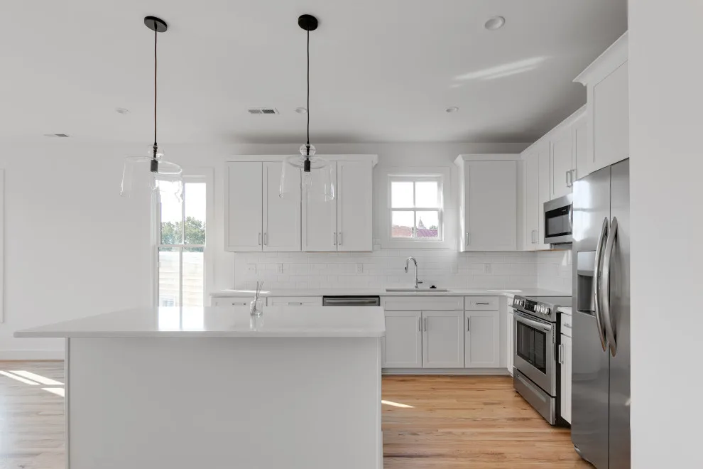 Elegant Minimalism | Richmond Duplex by Keel Custom Homes - Photo 2