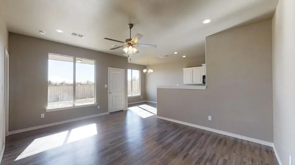 Regency Era - 1719-1799 by Roten Homes, Inc. - Photo 10