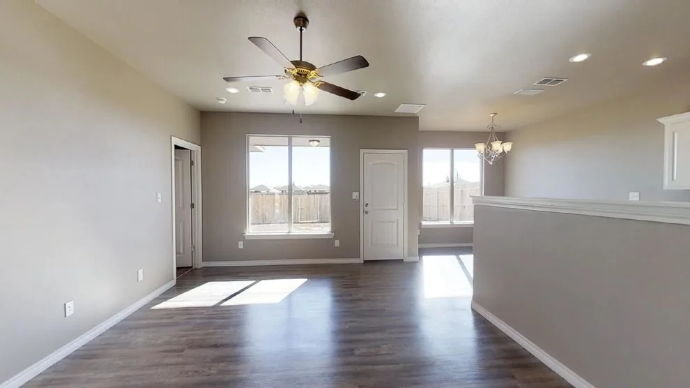 Regency Era - 1719-1799 by Roten Homes, Inc. - Photo 3