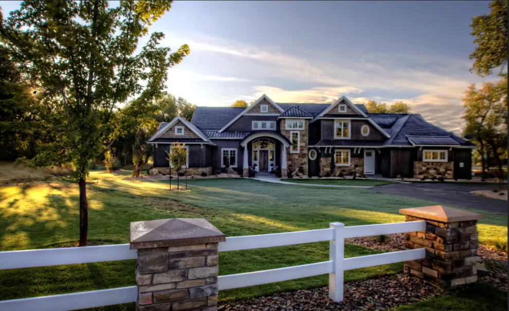 Riverbend Estates Craftsman Custom Home Transition by B&B Builders - Photo 5