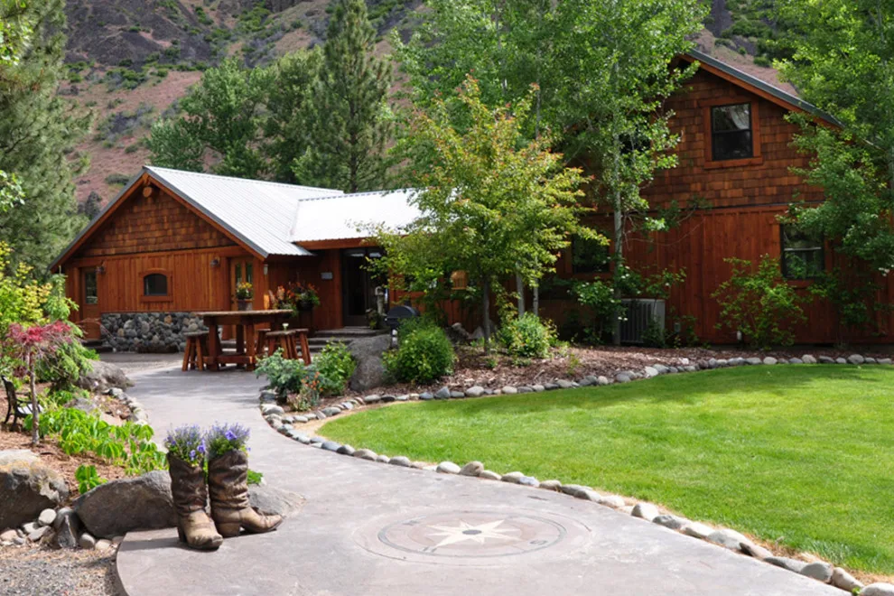 Riverbank's Border by DeVos Builders - Photo 5