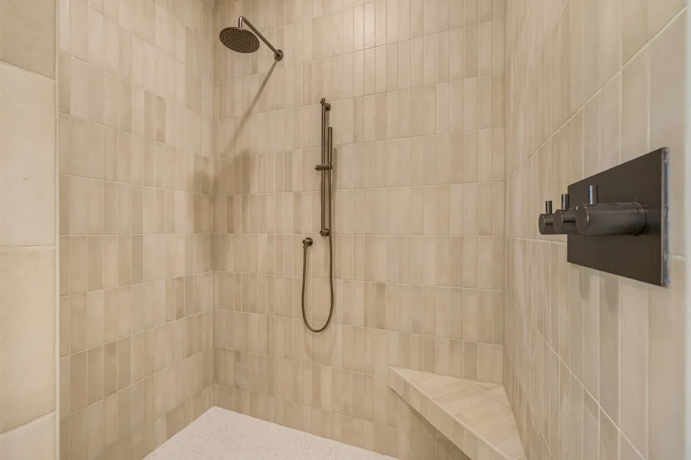 Blue Thistle Homes And Design - Photo 14