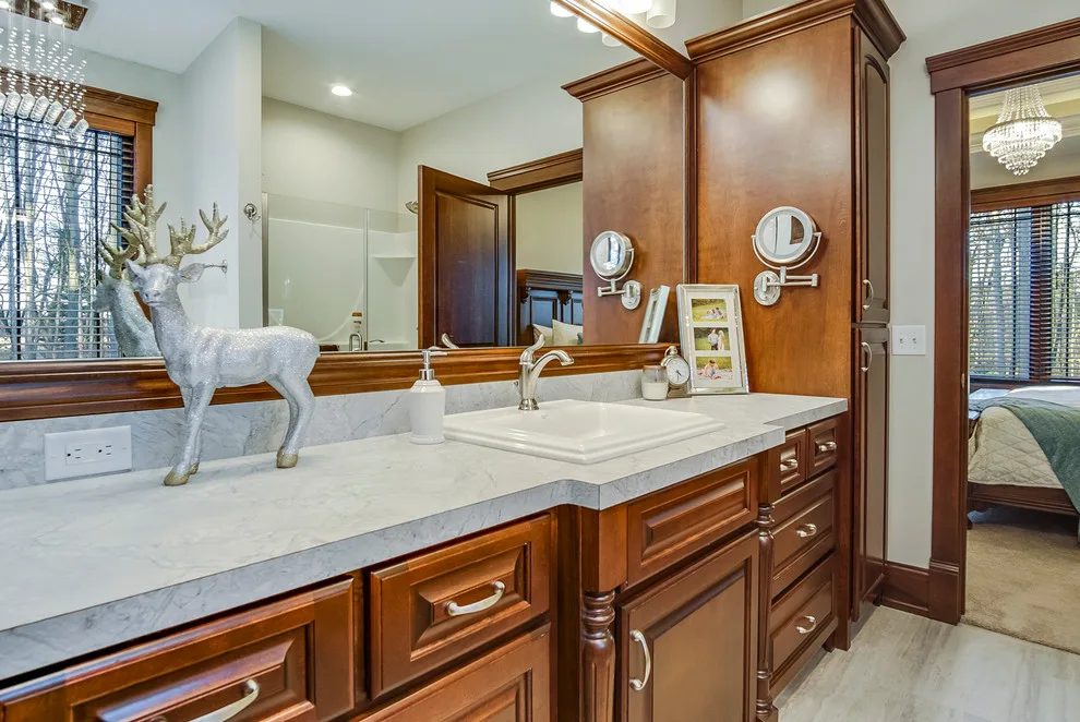 Robinson Interiors by Marcusse Construction - Photo 17