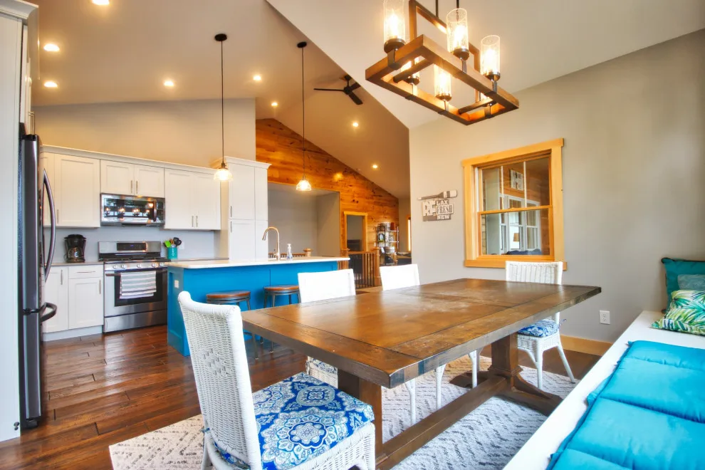 Coastal Cliffs Getaway by Lakefront Building & Design, LLC - Photo 3