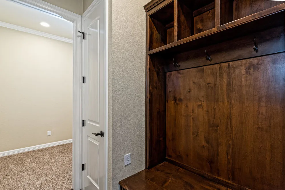 Peavy Homes, LLC - Photo 3