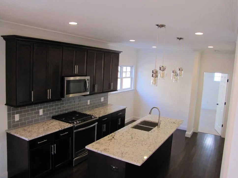 Rosewood Bespoke Residence by Mahn Custom Homes And Renovations - Photo 3