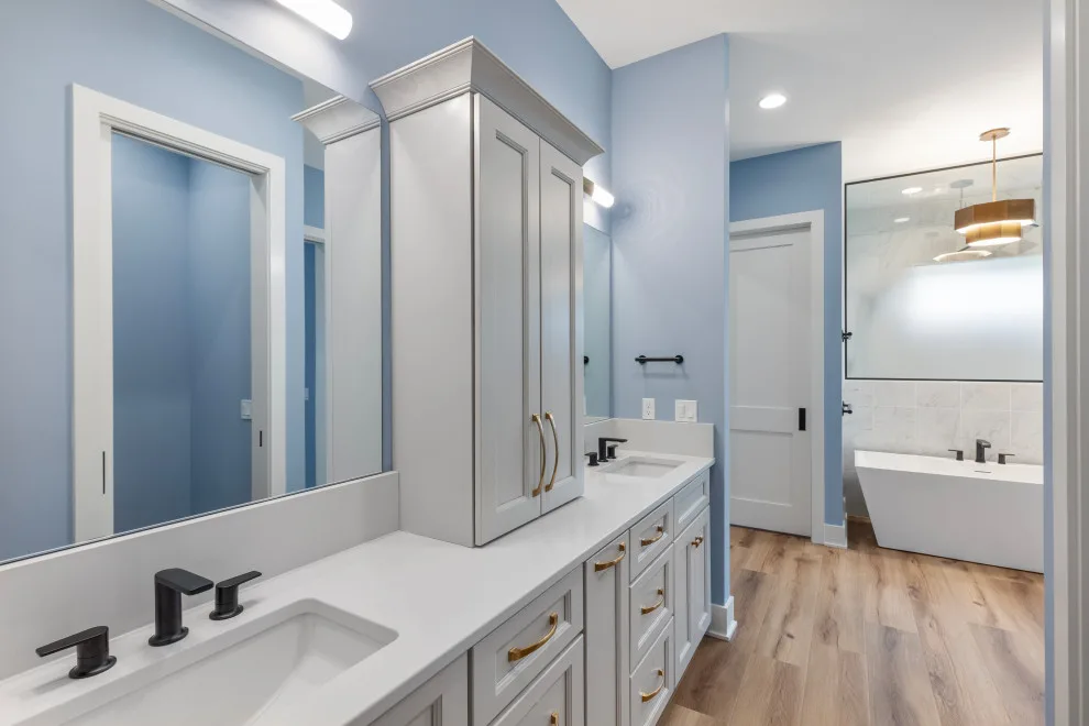 Craftsman-Inspired Rustic Custom Home by Bloomfield Custom Homes - Photo 15