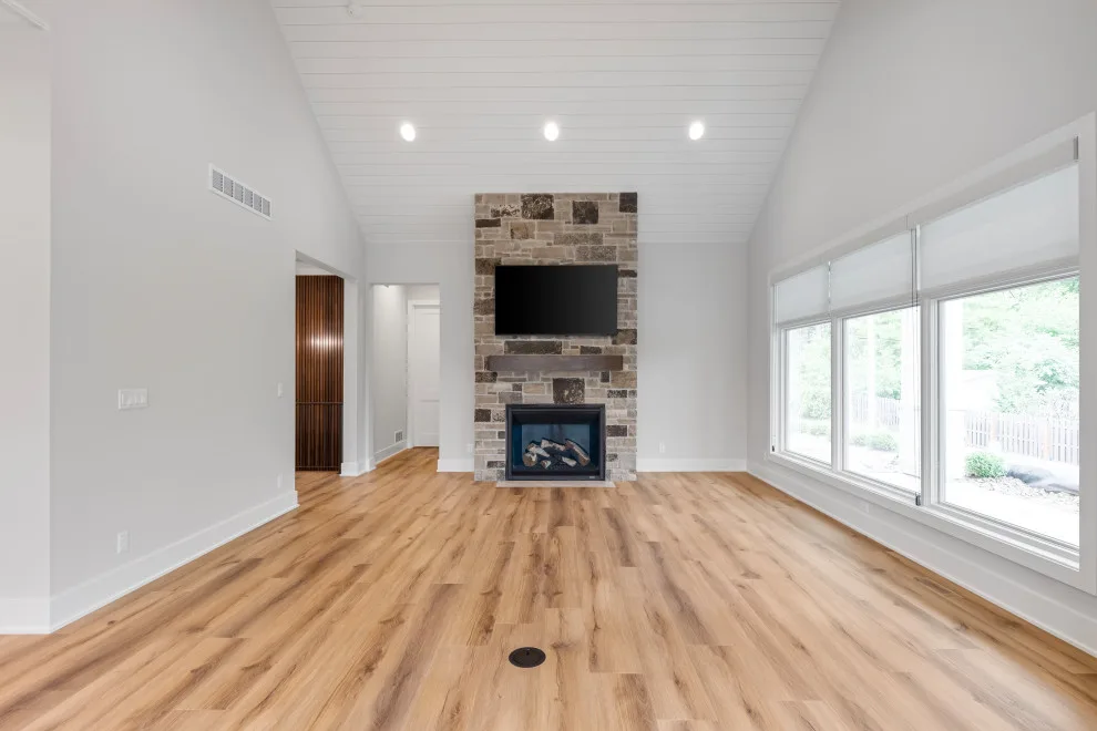 Craftsman-Inspired Rustic Custom Home by Bloomfield Custom Homes - Photo 4